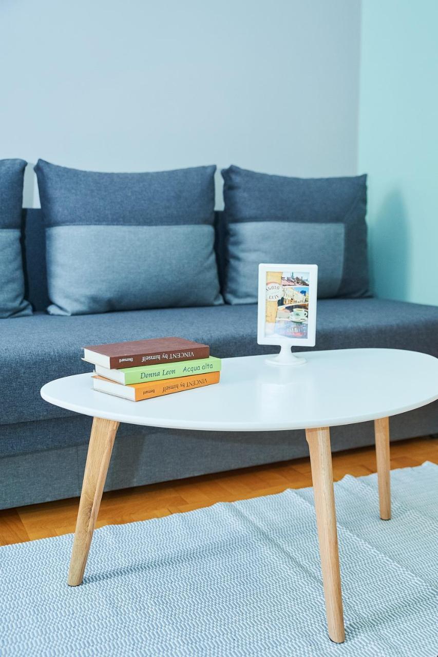 Cozy Apartment, 5Mins To Opera リヴィウ エクステリア 写真