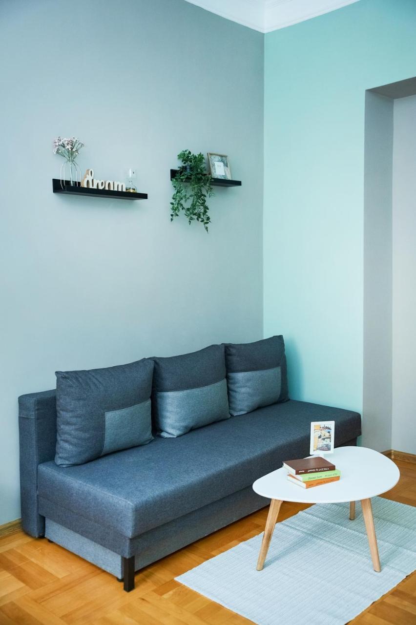 Cozy Apartment, 5Mins To Opera リヴィウ エクステリア 写真