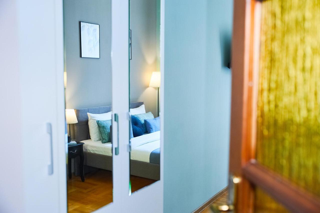 Cozy Apartment, 5Mins To Opera リヴィウ エクステリア 写真